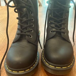 Doc Martens size 6. Worn once! Excellent condition just not my style